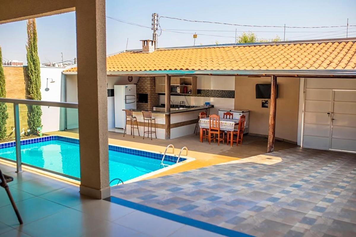 Casa C/4 Quartos E Piscina - Excelente Localizacao * Caldas Novas