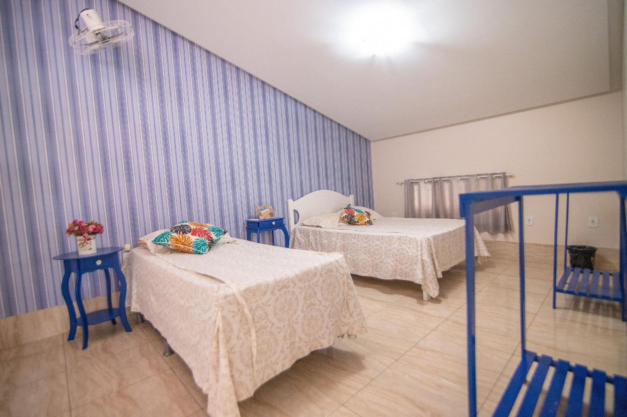 Casa C/4 Quartos E Piscina - Excelente Localizacao *